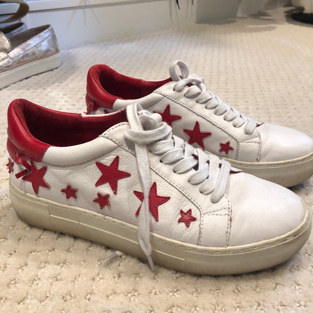 JSlides Sneakers
